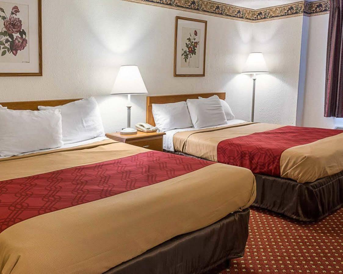 Gateway Inn Templeton Zewnętrze zdjęcie